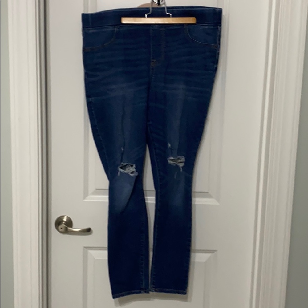 Old Navy Pull On Rockstar Jeans